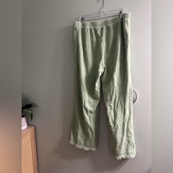 Aerie house party skater wide leg sweatpants green - Picture 7 of 7